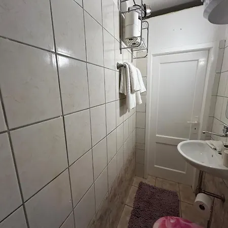 Apartment Split
